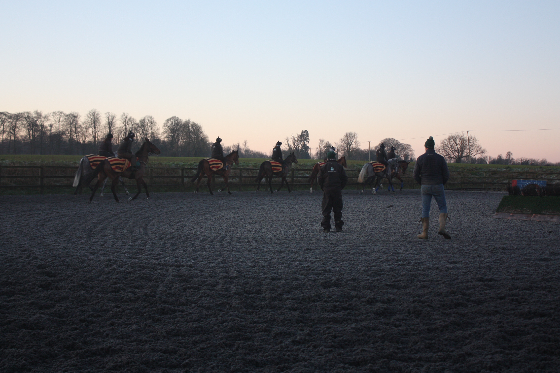 Charlie & Roche overseeing the string